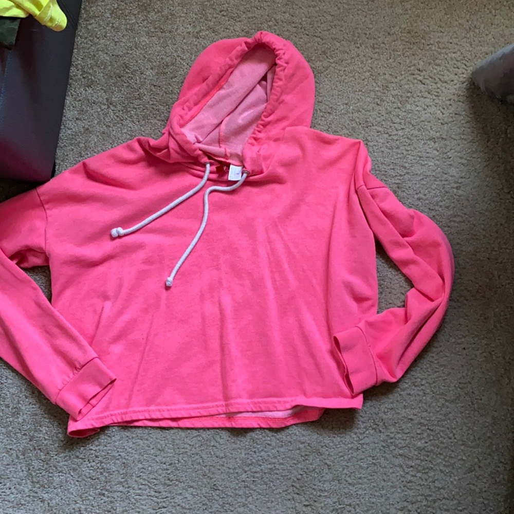 Cropped hoodie